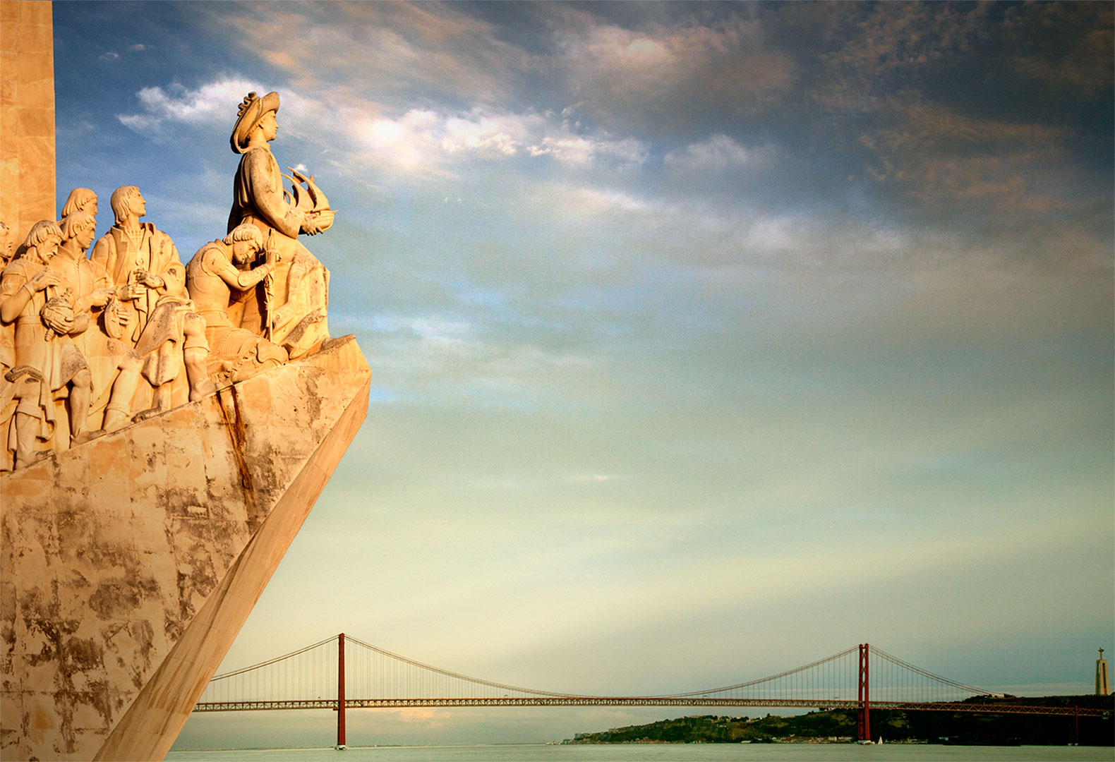Suspended bridge, lisbon, portugal