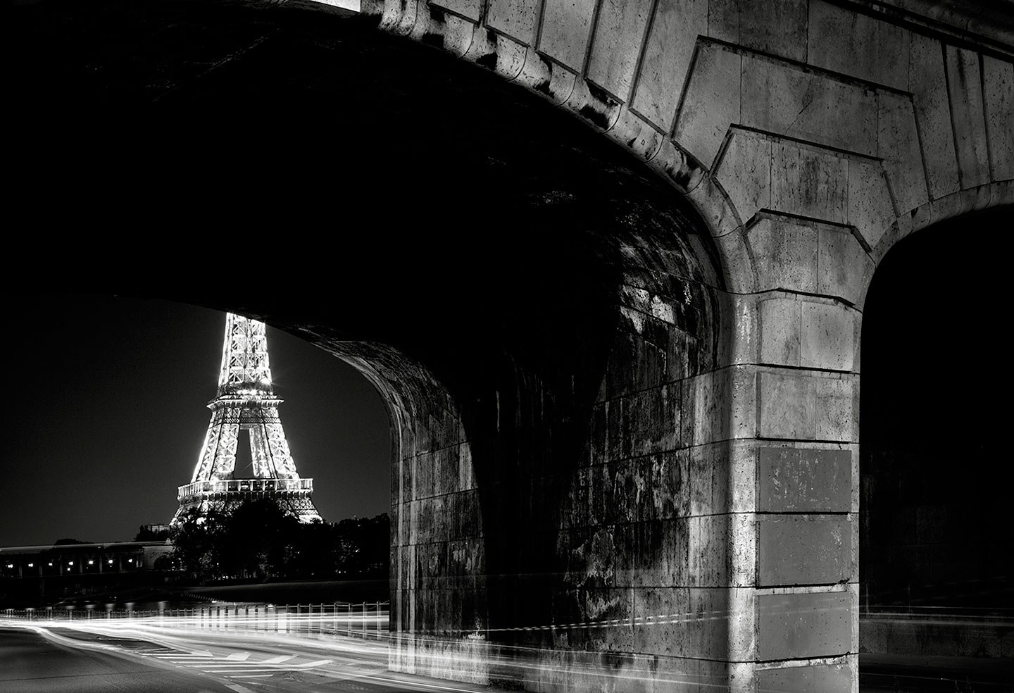 Eiffel Tower and Pont de Bir-Hakeim 2 of 6
