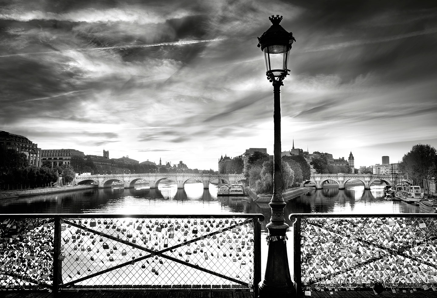 Lover locks, Pont des arts